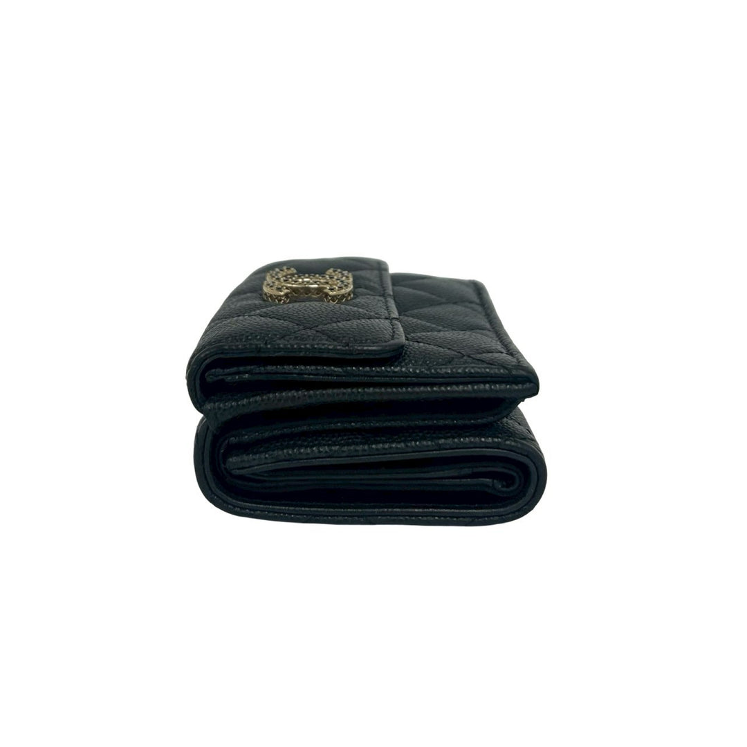 trifold wallet chanel