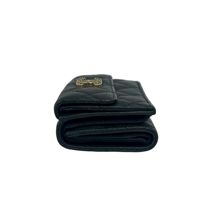 trifold wallet chanel