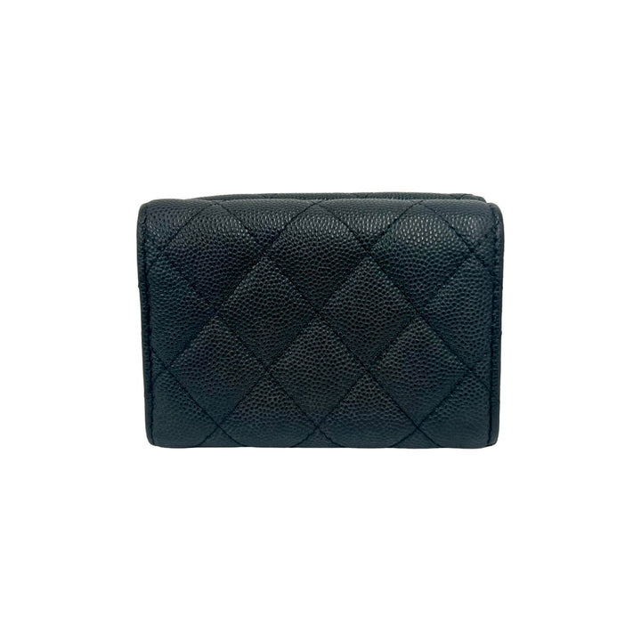 trifold wallet chanel