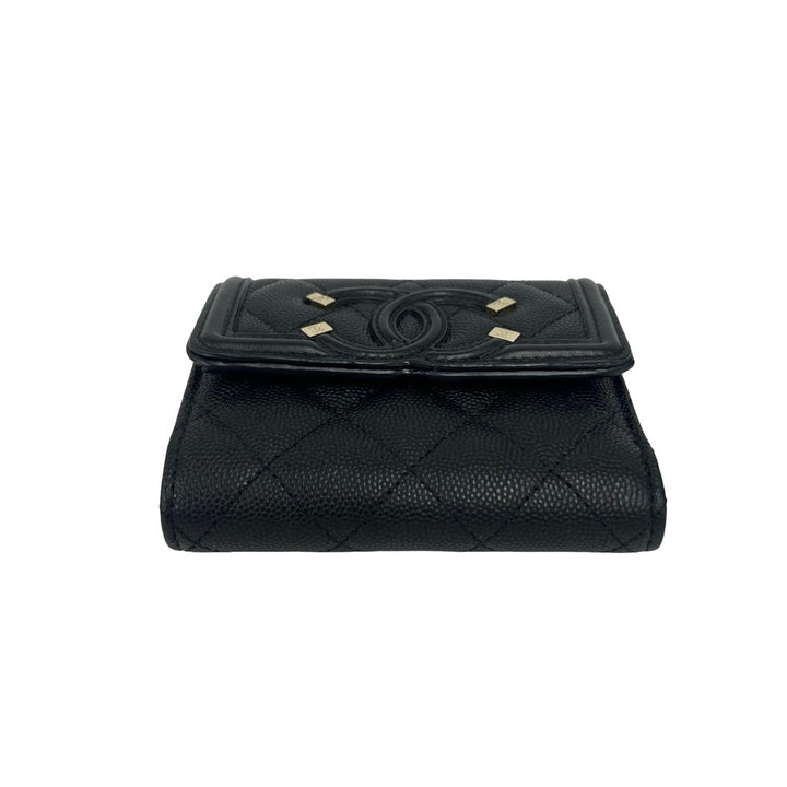 Chanel CC 花絲三折錢包