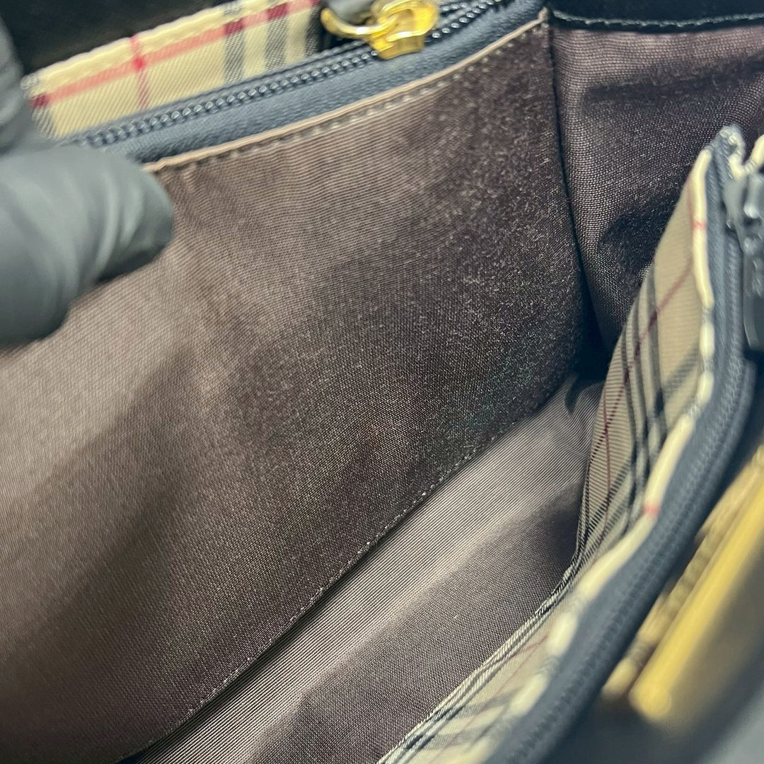 handbag burberry