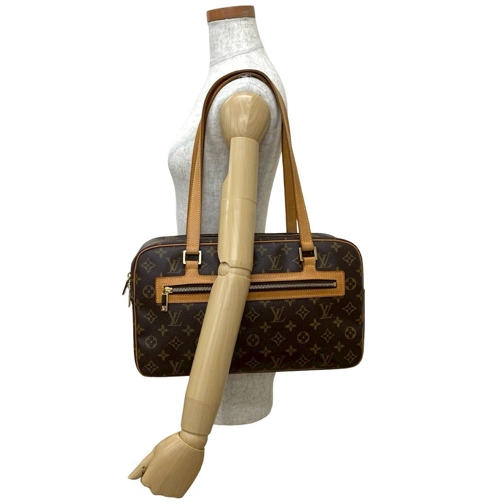 Shoulder bag Louis Vuitton Cité GM