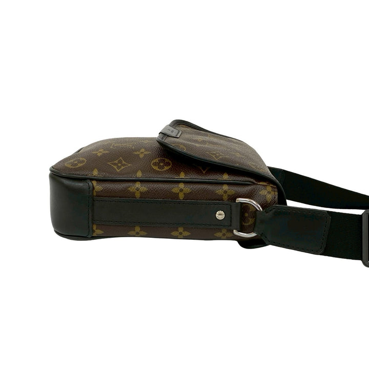 Shoulder bag Louis Vuitton Macassar Bus PM
