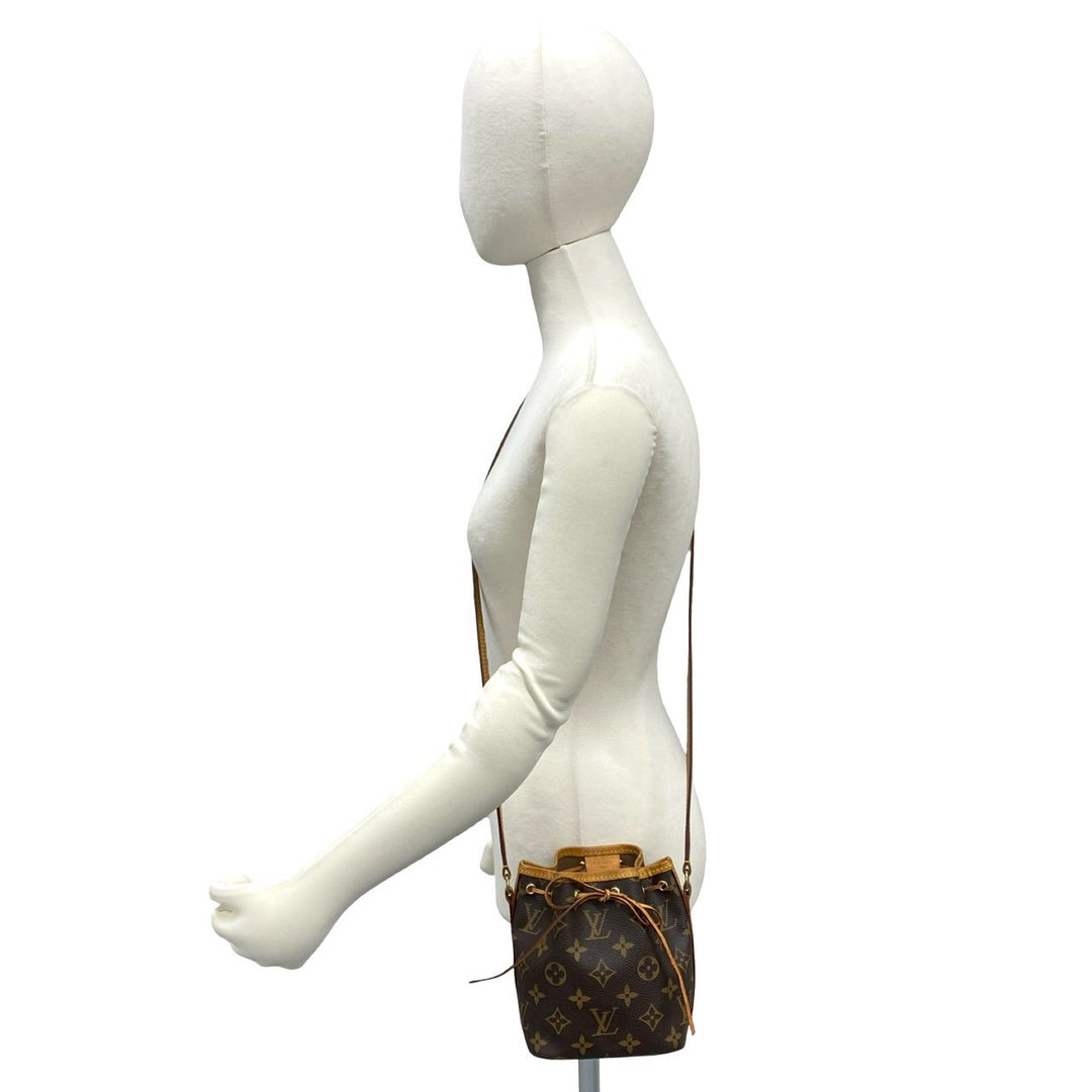 shoulder bag louis vuitton nano noe
