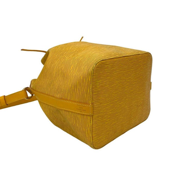 Shoulder bag Louis Vuitton Petit Noe