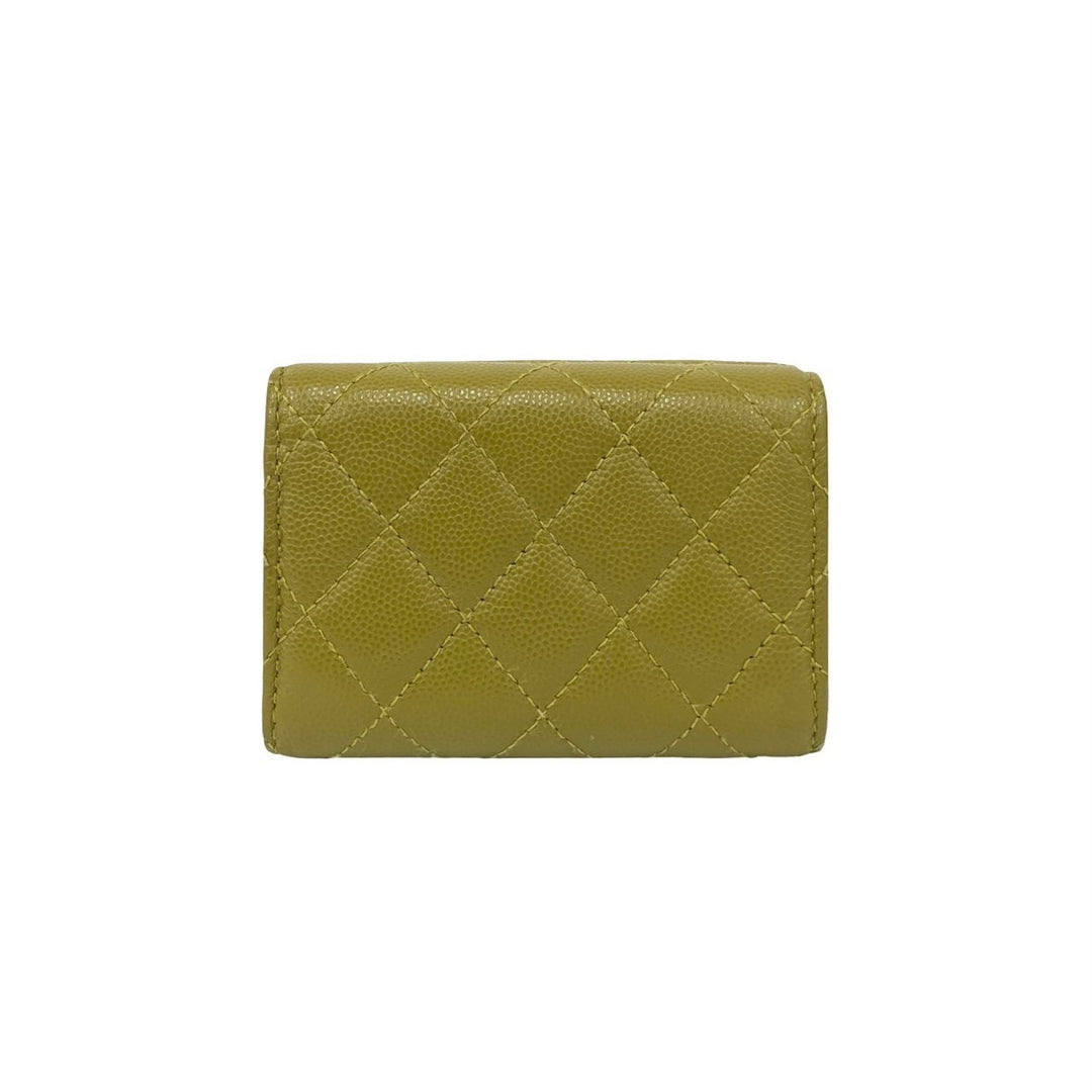 trifold wallet chanel