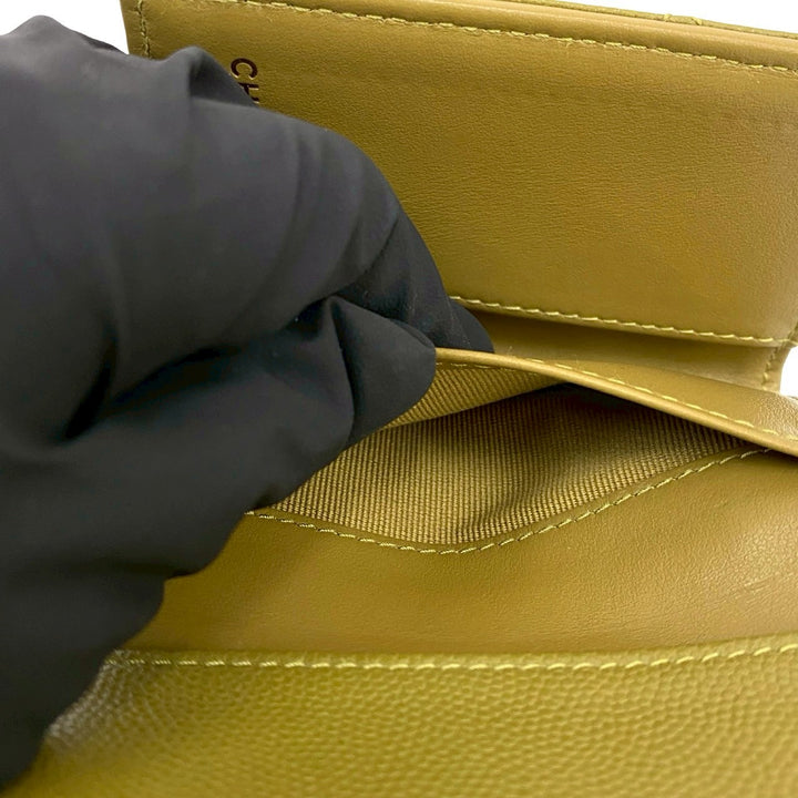 trifold wallet chanel