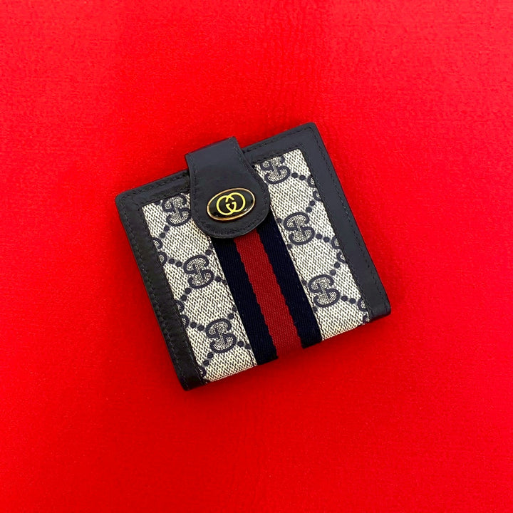 bifold wallet gucci
