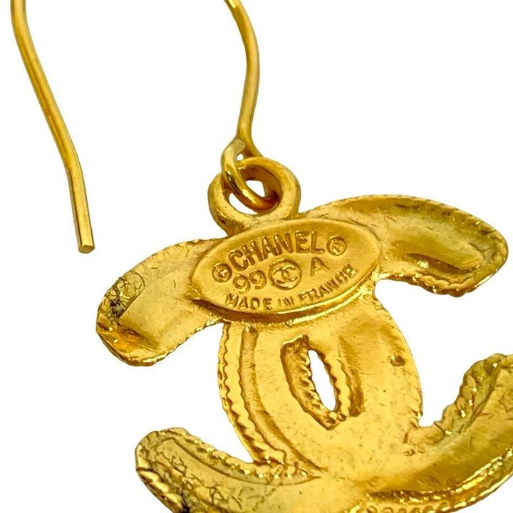 earrings chanel