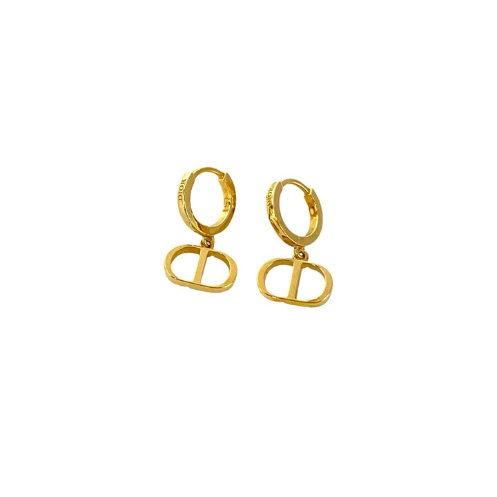 ピアス ディオール