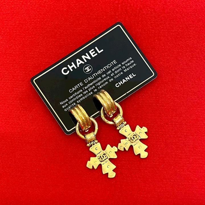 earrings chanel