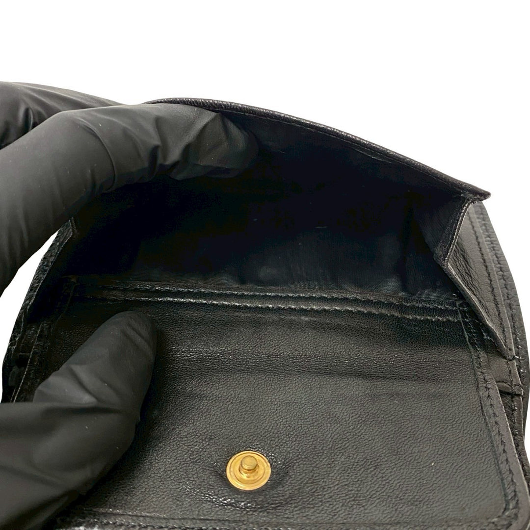 trifold wallet chanel
