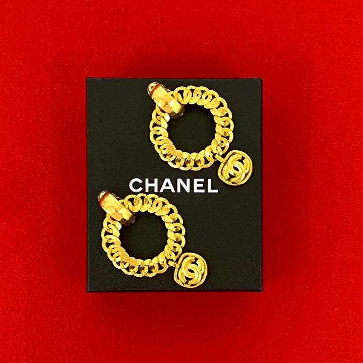 earrings chanel