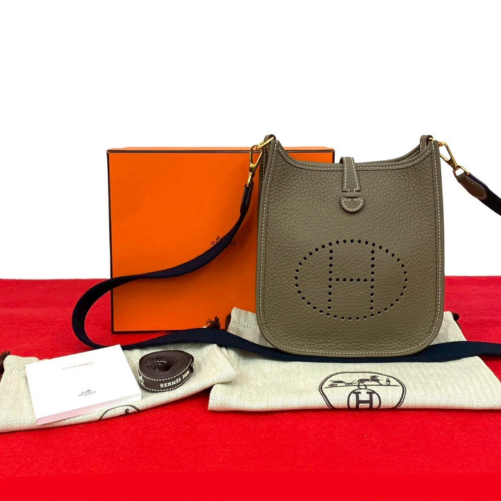 單肩包 Hermes Evelyn TPM 16 Amazone