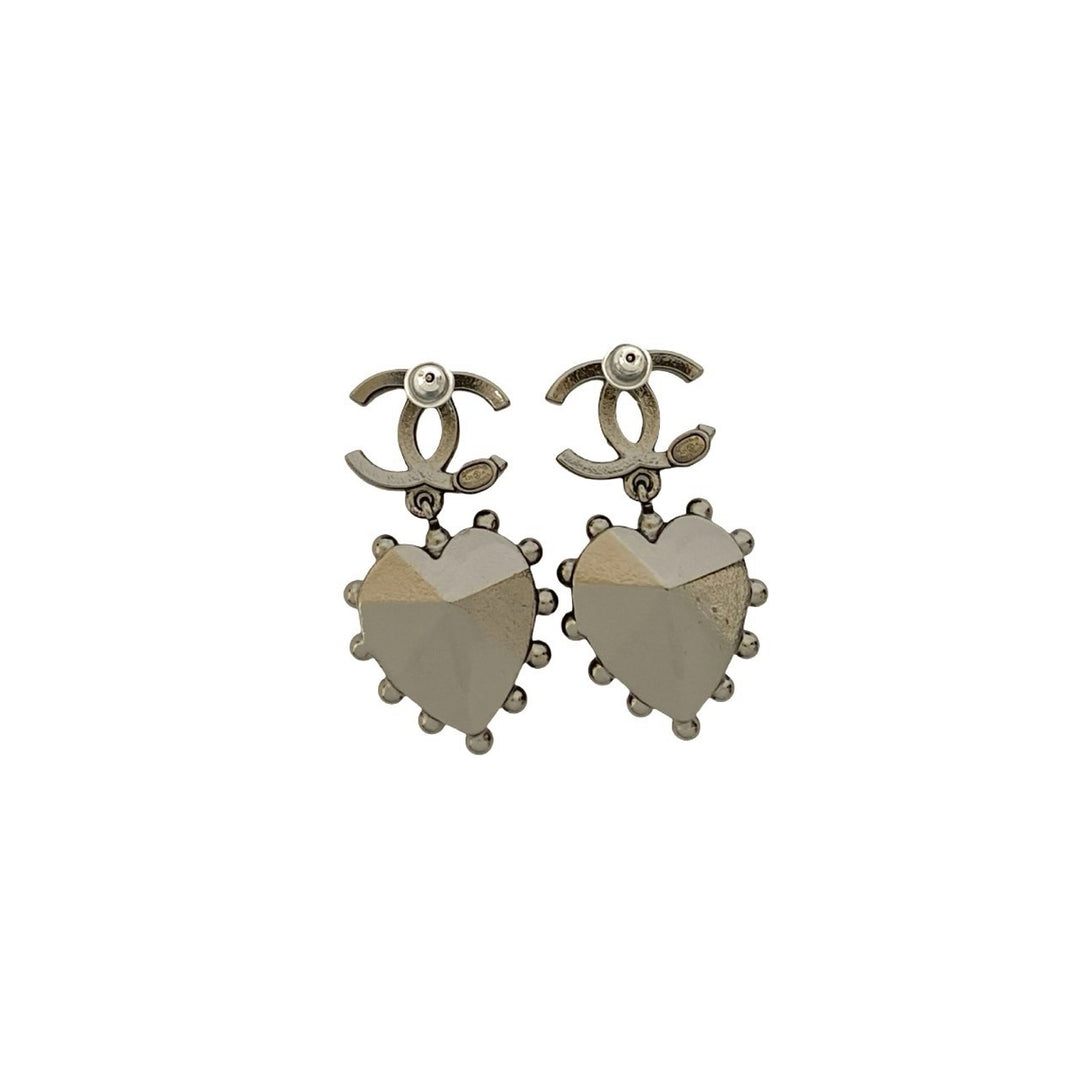 earrings chanel