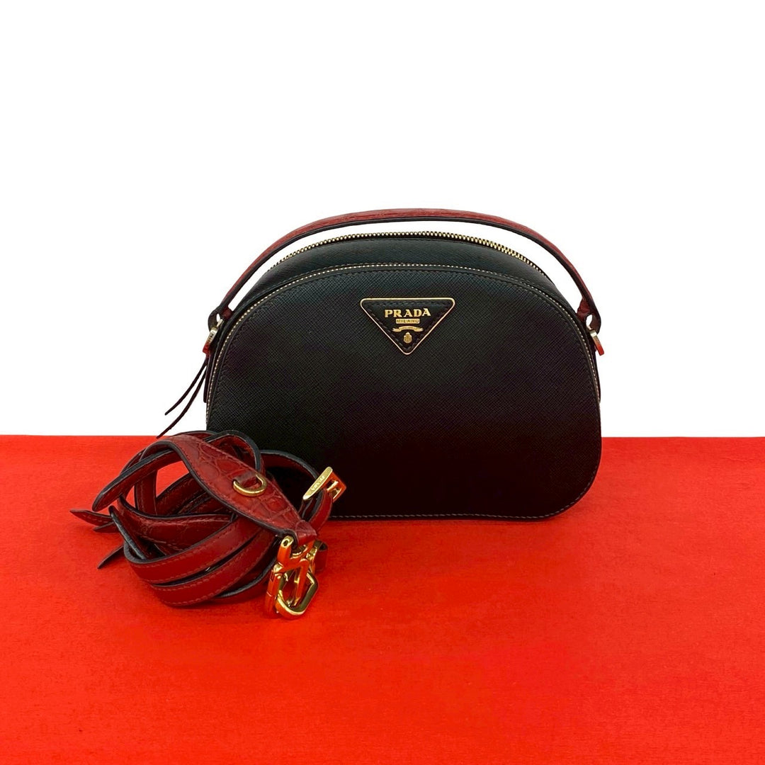 shoulder bag prada