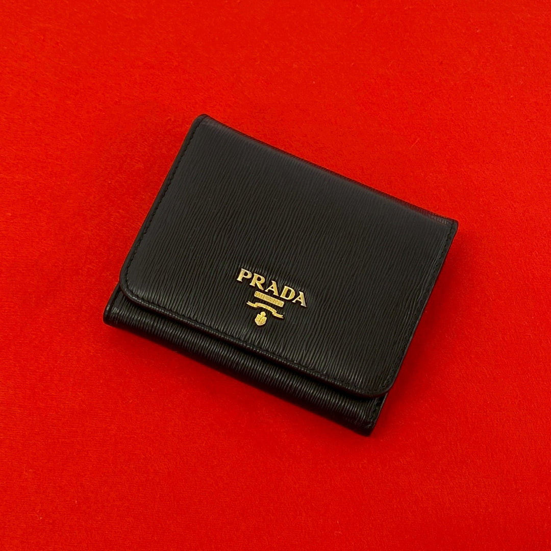 三折錢包 Prada