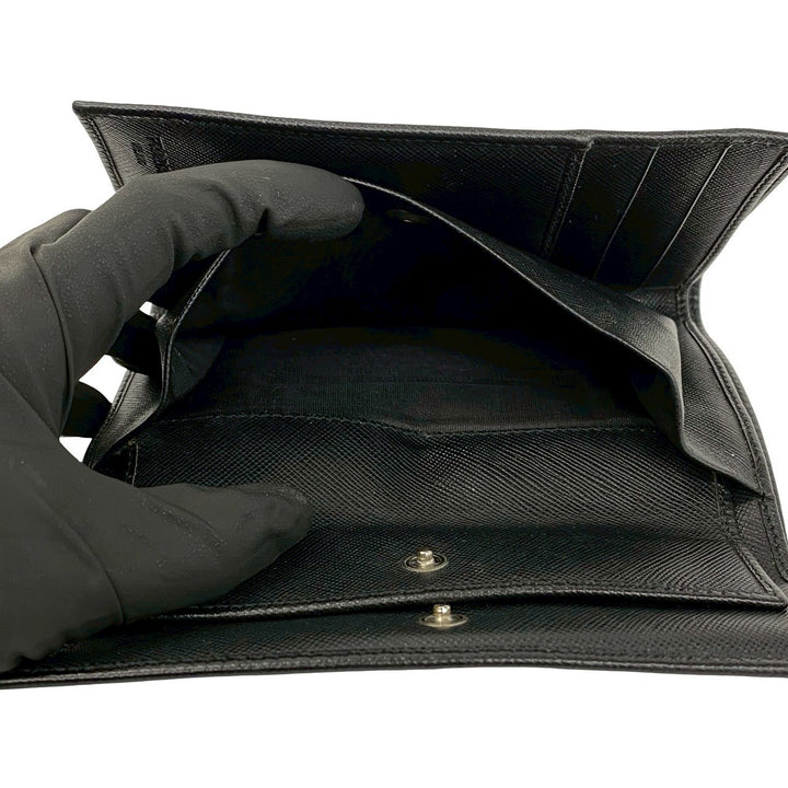trifold wallet prada