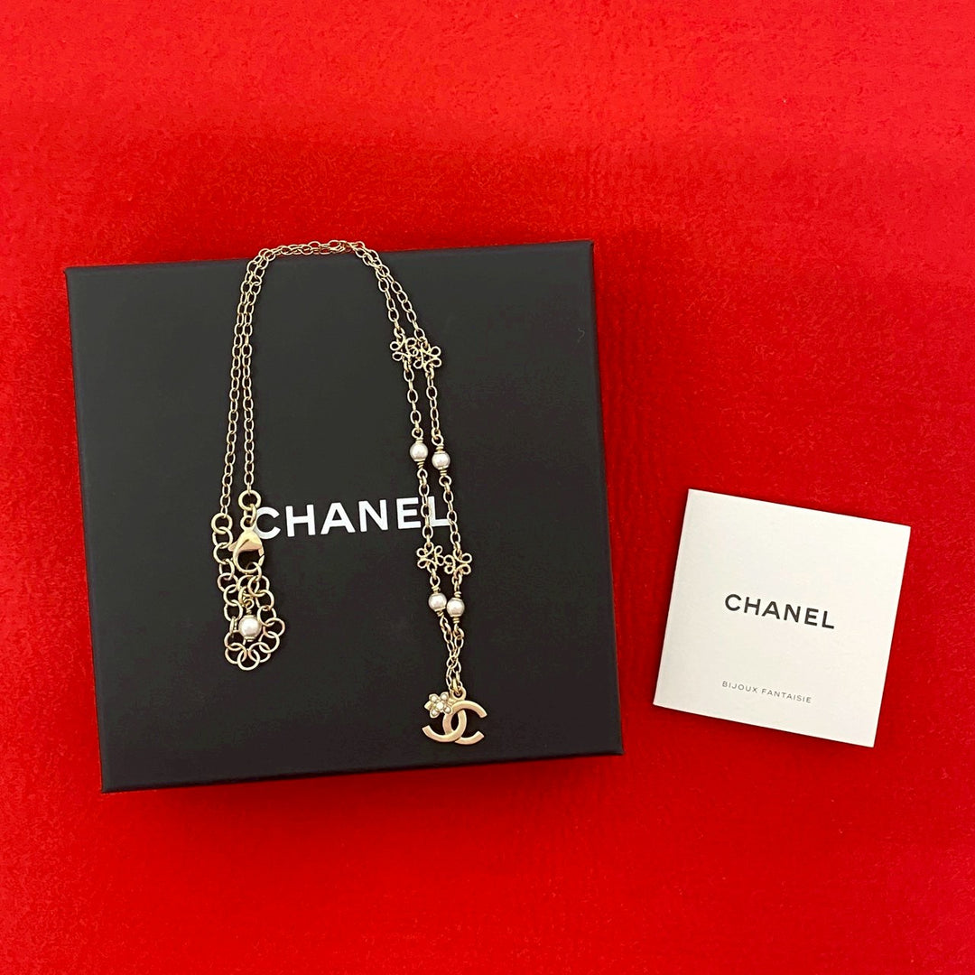 necklace chanel