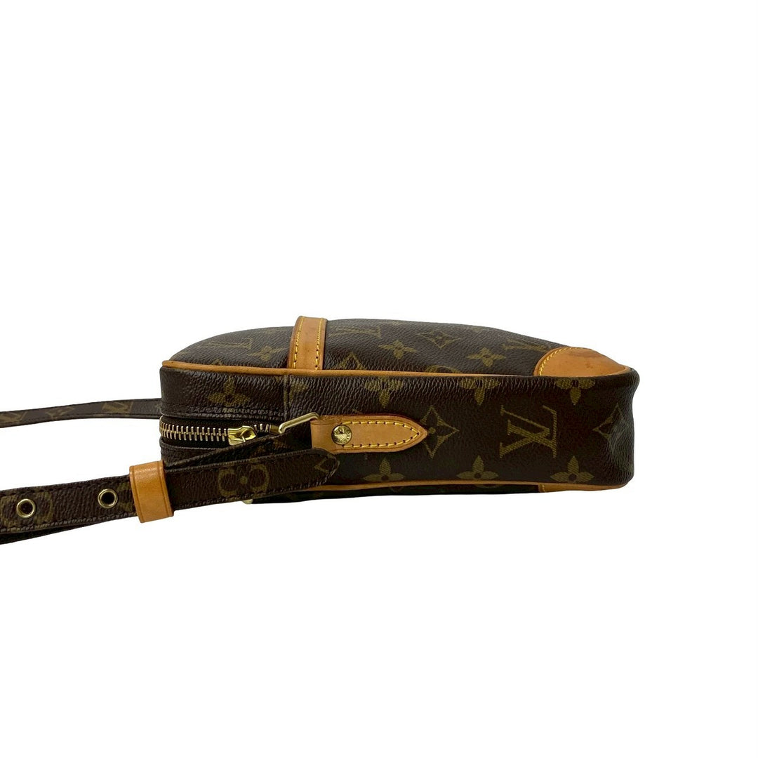 Shoulder bag Louis Vuitton Danube