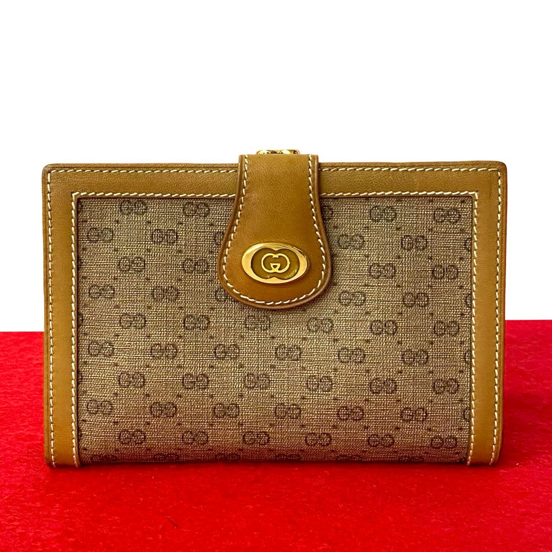 Bifold wallet Gucci micro GG logo pattern