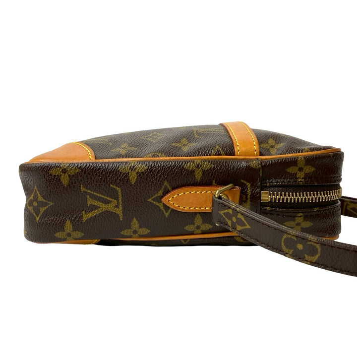 Shoulder bag Louis Vuitton Danube
