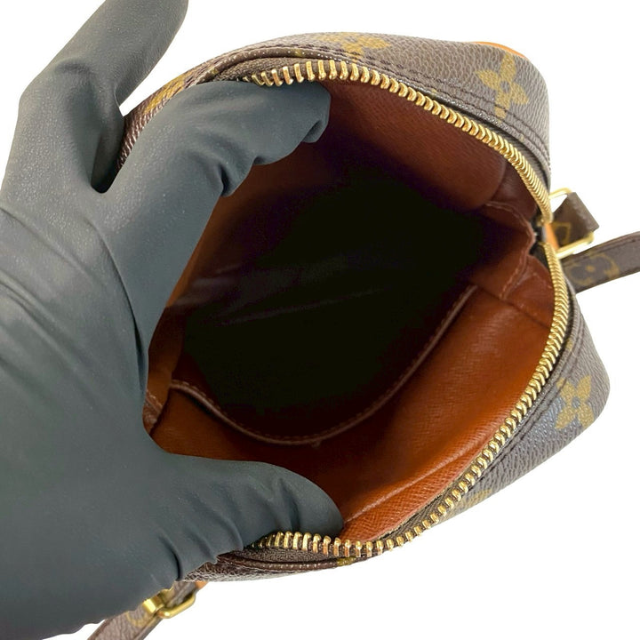 Shoulder bag Louis Vuitton Danube