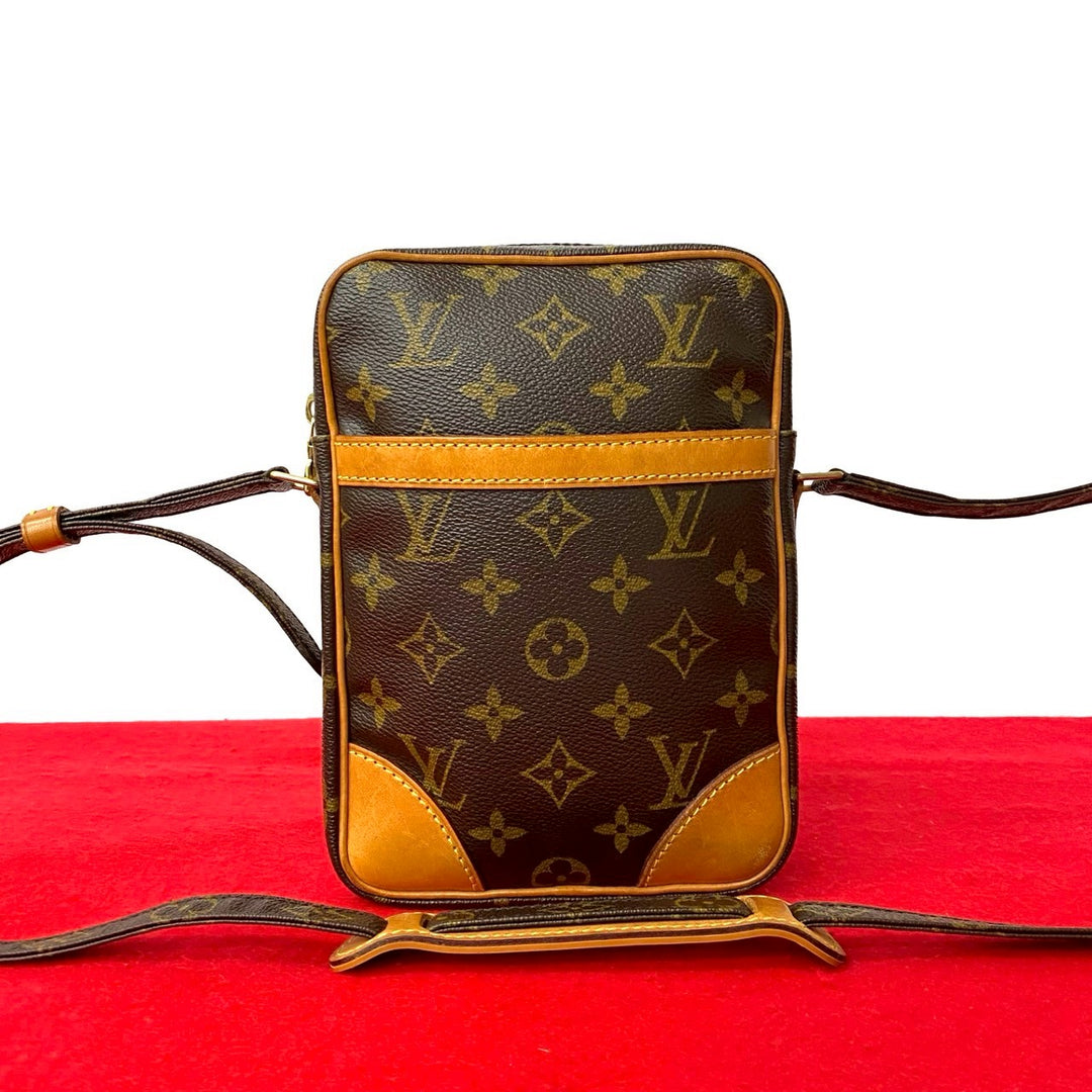 Shoulder bag Louis Vuitton Danube
