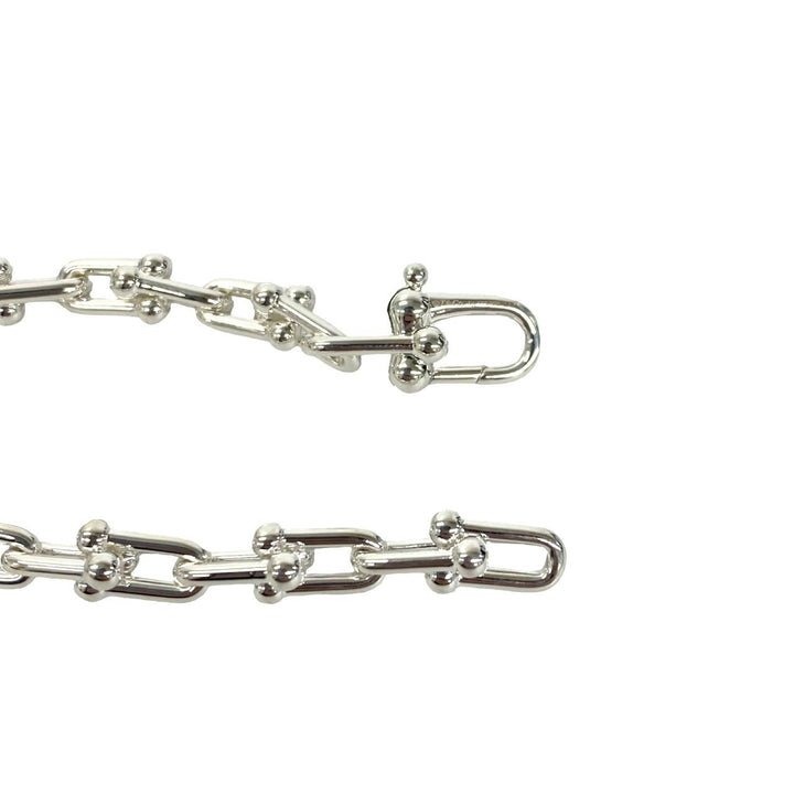 blurRubbingTiffany Hardware Small Link BureRubbingCut
