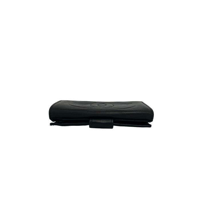 bifold wallet chanel
