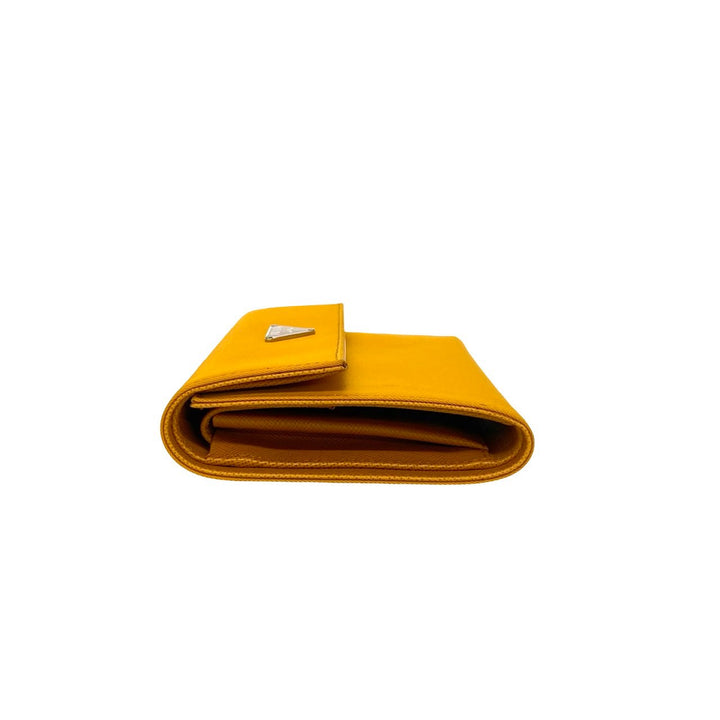二つ折り財布 プラダ