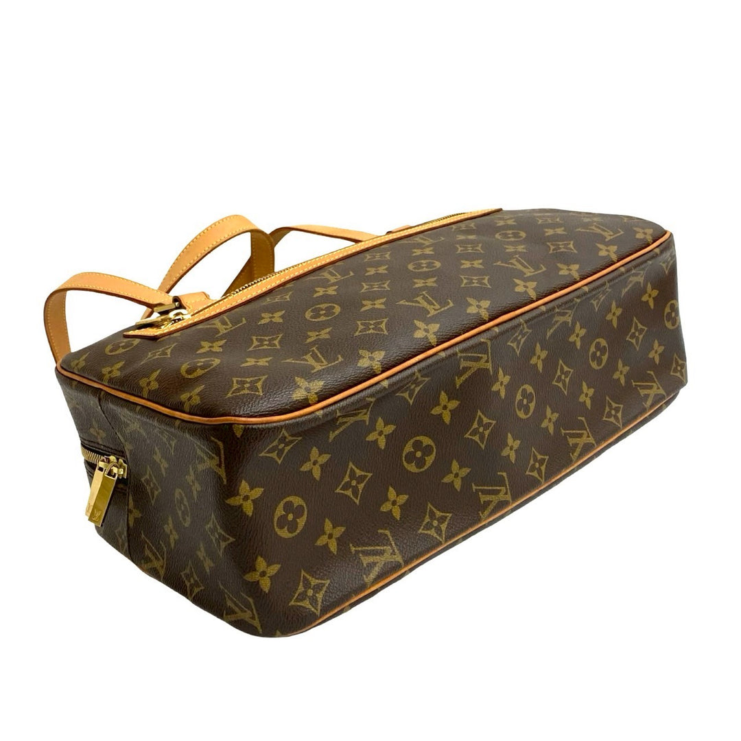 Shoulder bag Louis Vuitton Cité GM