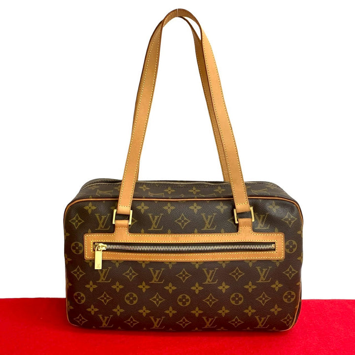 Shoulder bag Louis Vuitton Cité GM