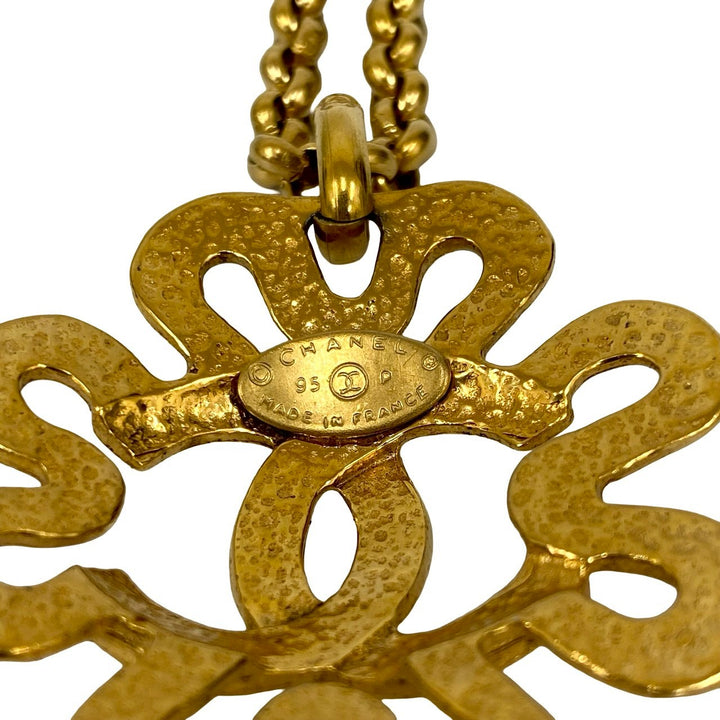 necklace chanel