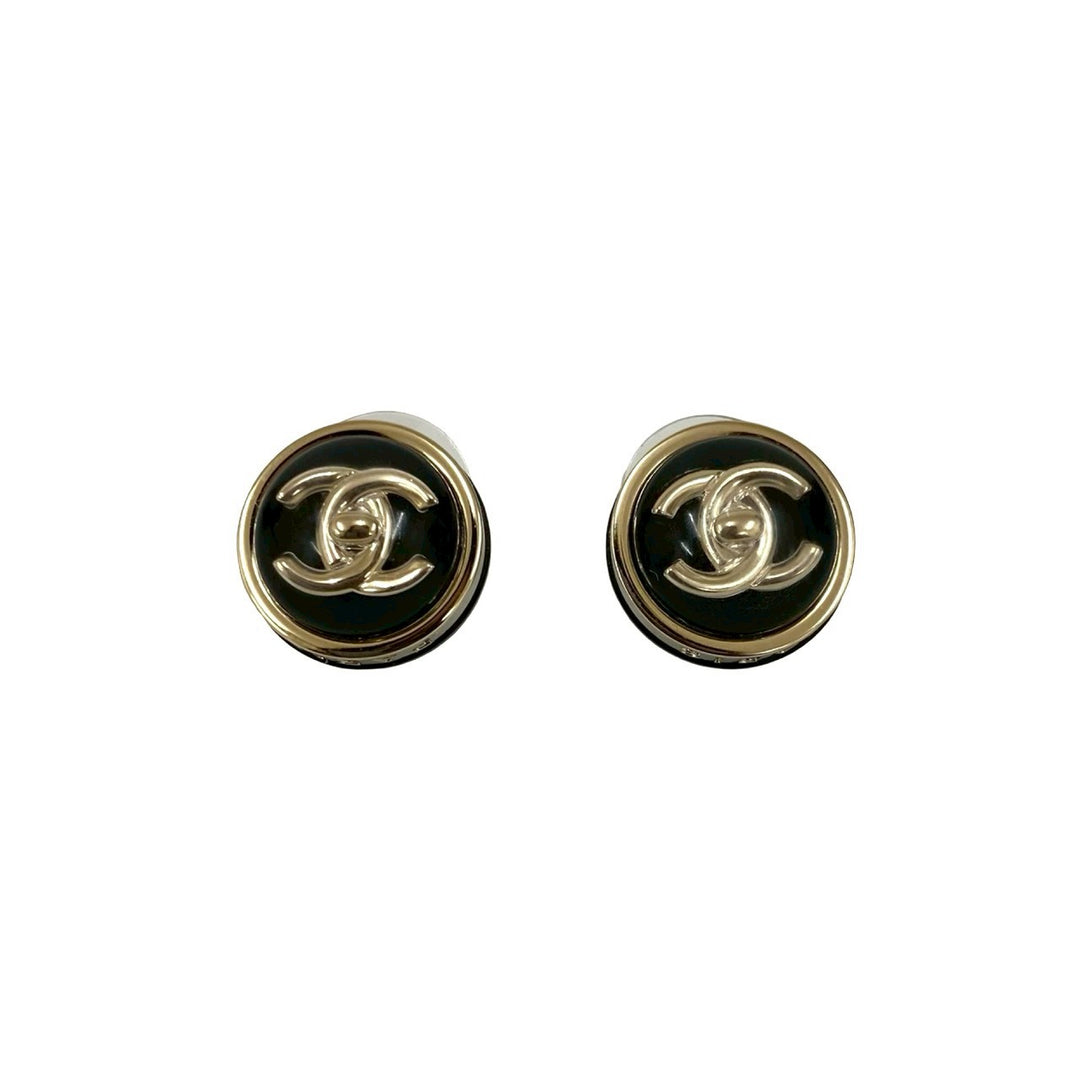 ピアス シャネル