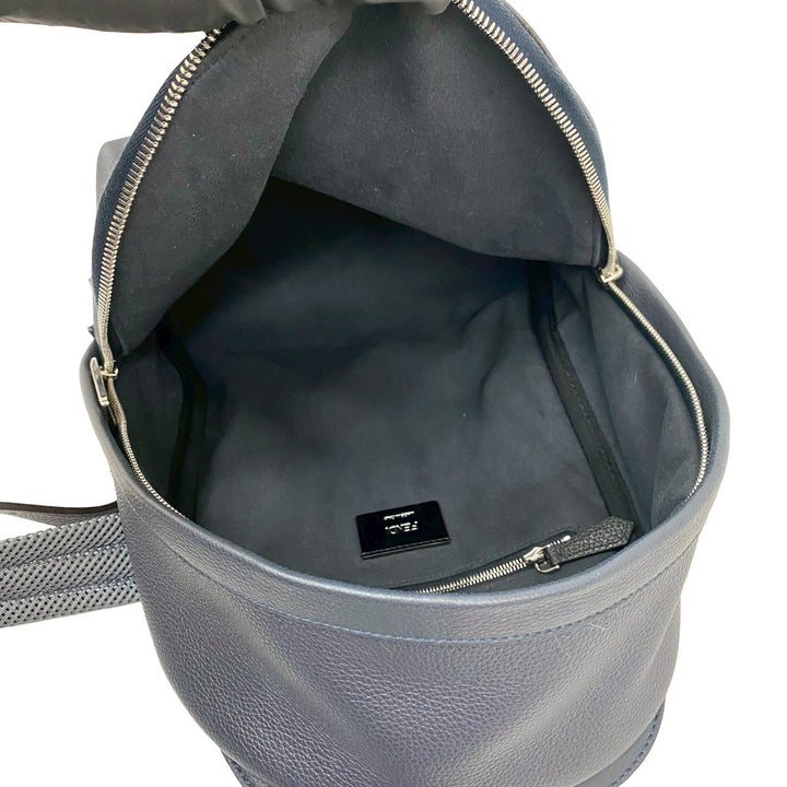rucksack fendi chiode