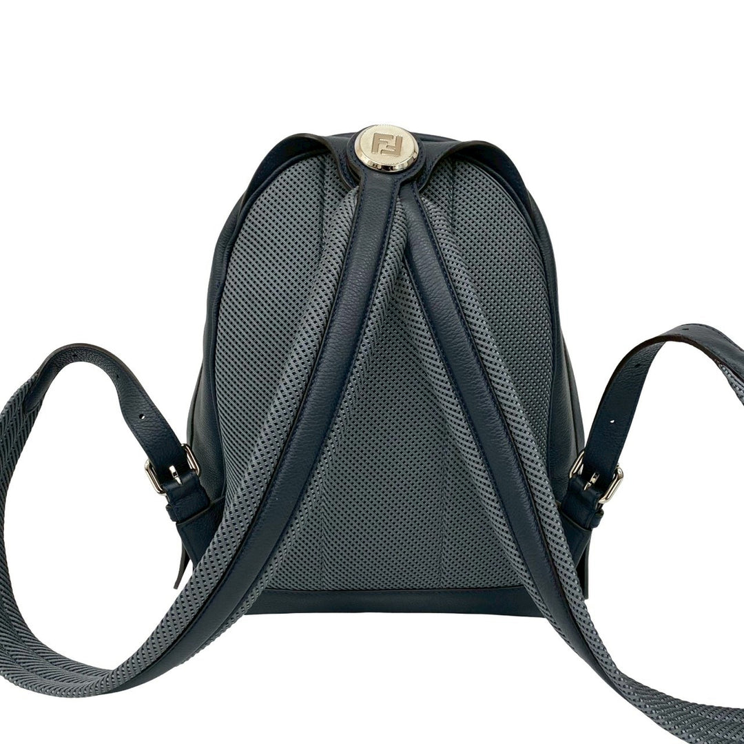 rucksack fendi chiode