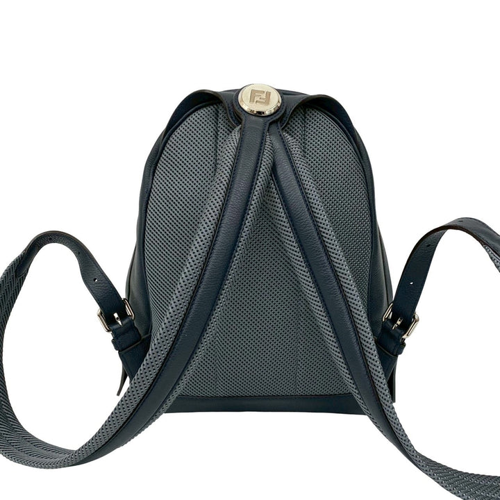 rucksack fendi chiode