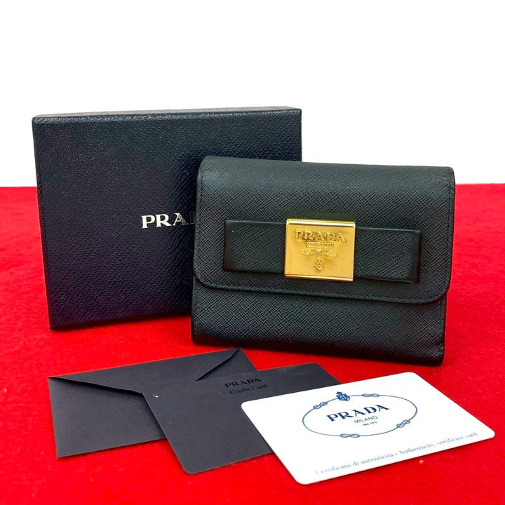trifold wallet prada