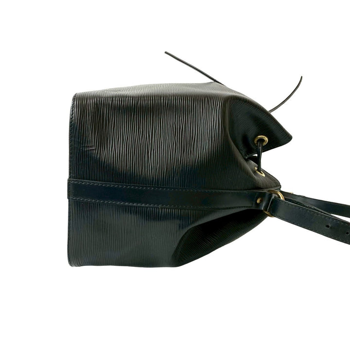 Shoulder bag Louis Vuitton Petit Noe