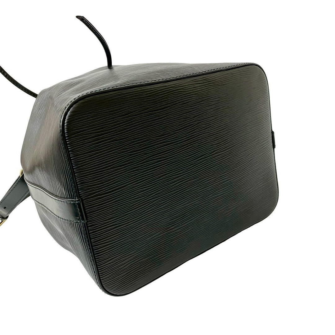 Shoulder bag Louis Vuitton Petit Noe