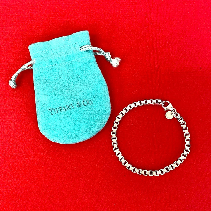 blurRubbingTiffany Venetian BreRubbingCut