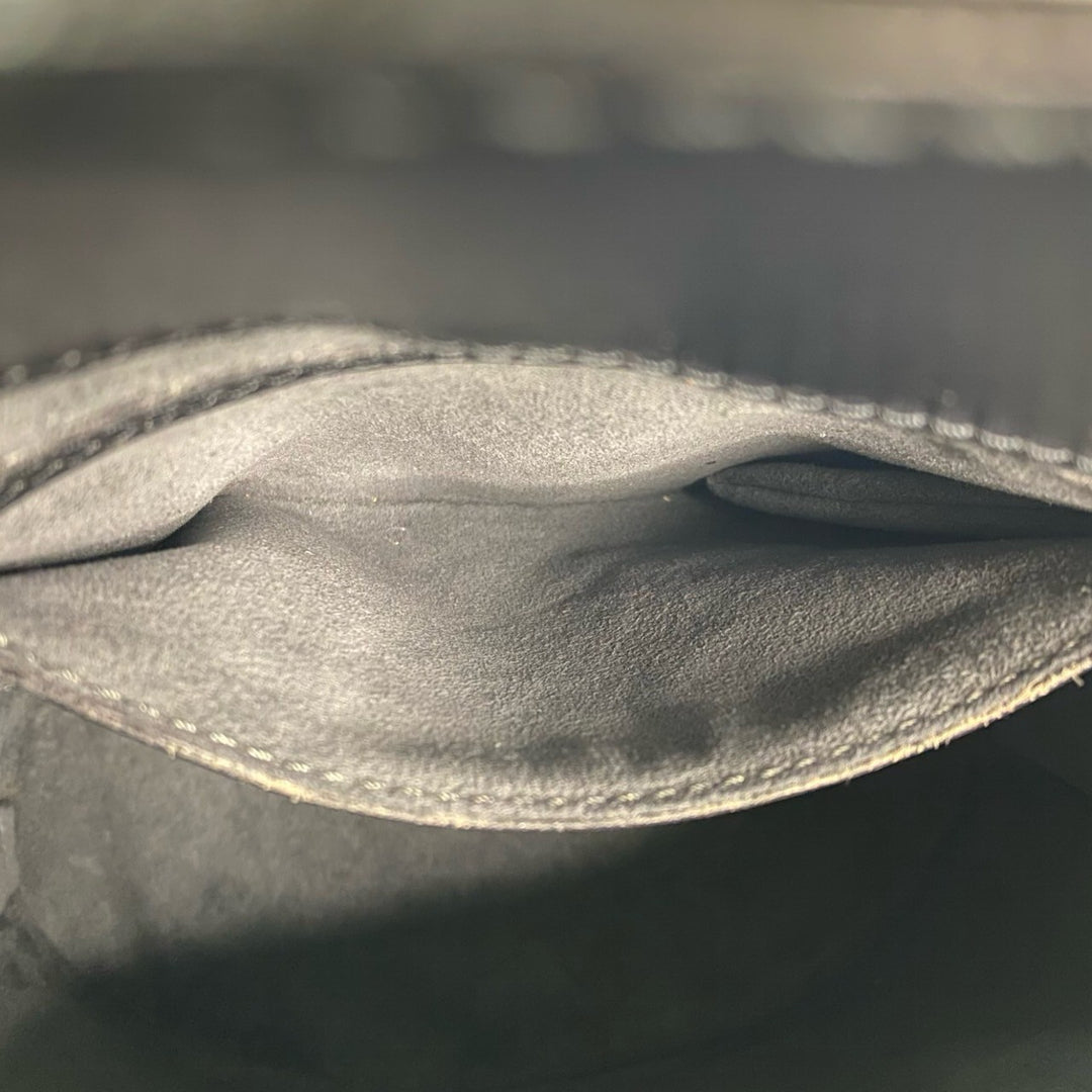 Shoulder bag Louis Vuitton Cluny