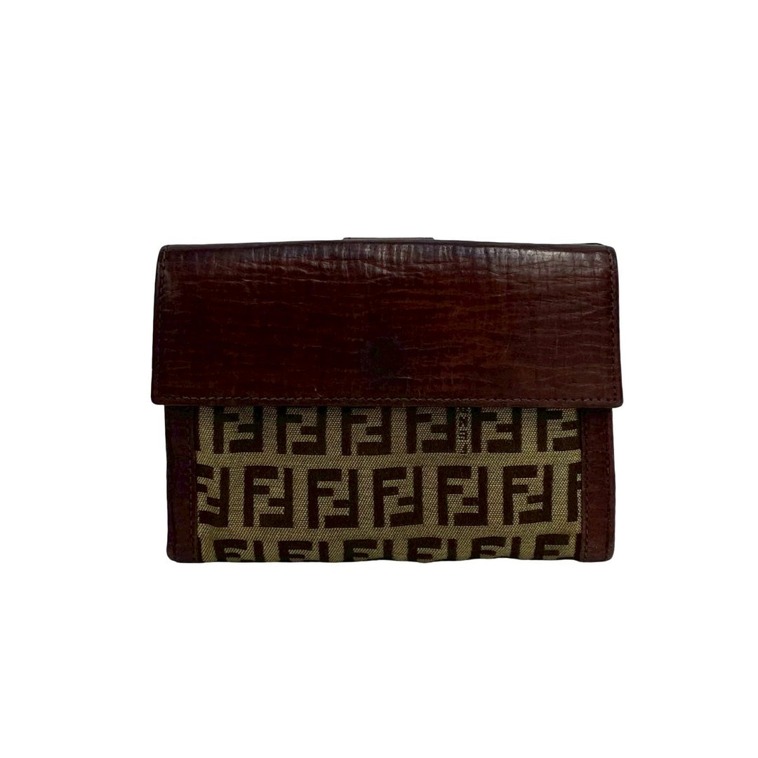 bifold wallet fendi