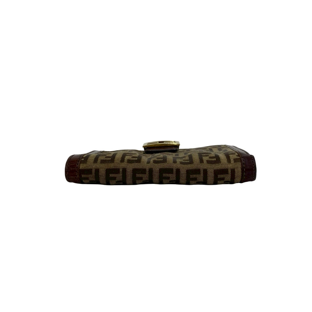 bifold wallet fendi
