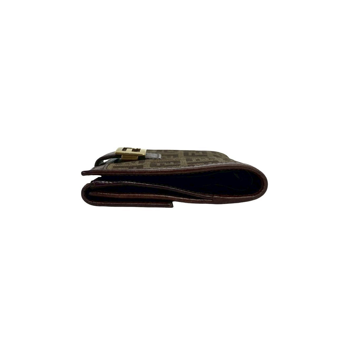 bifold wallet fendi