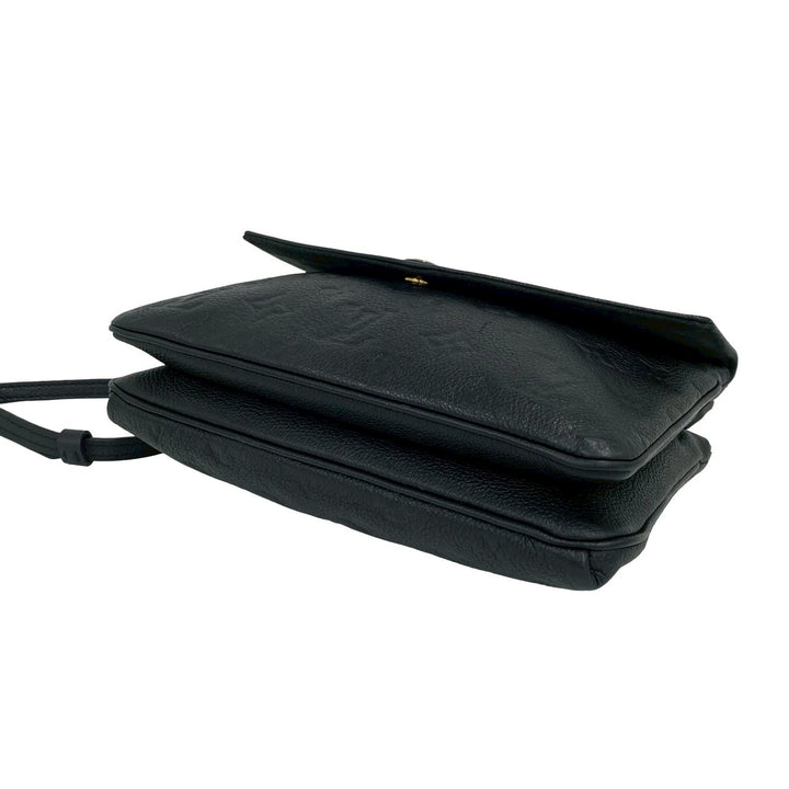 Shoulder bag Louis Vuitton Twice