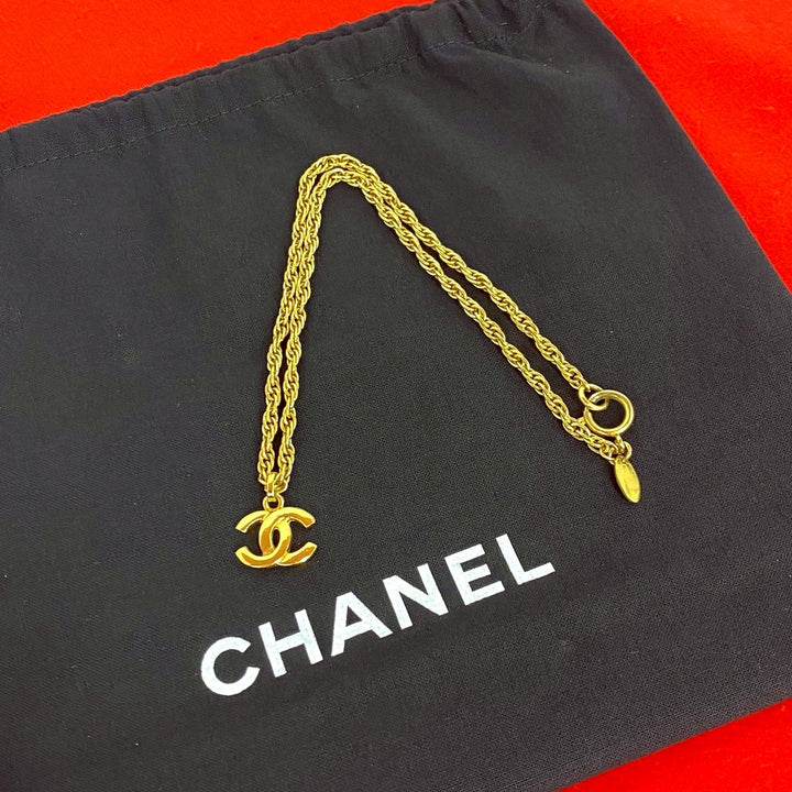 necklace chanel