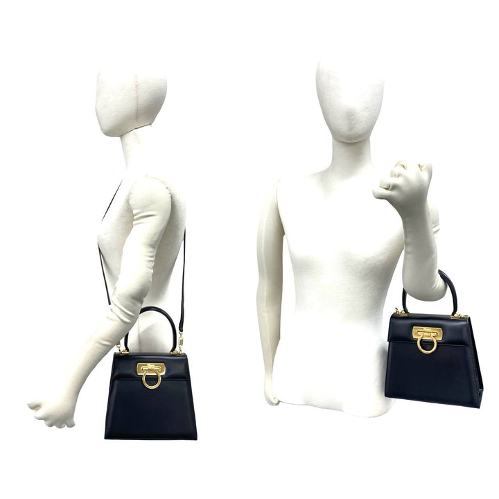 shoulder bag salvatore ferragamo