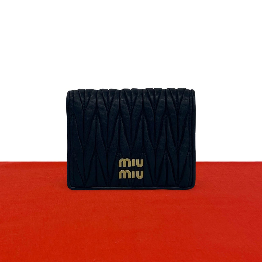 雙折皮夾 miu miu